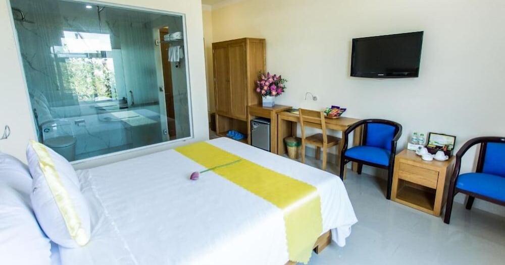 Hoang Yen Hotel 2 Quy Nhon Dış mekan fotoğraf